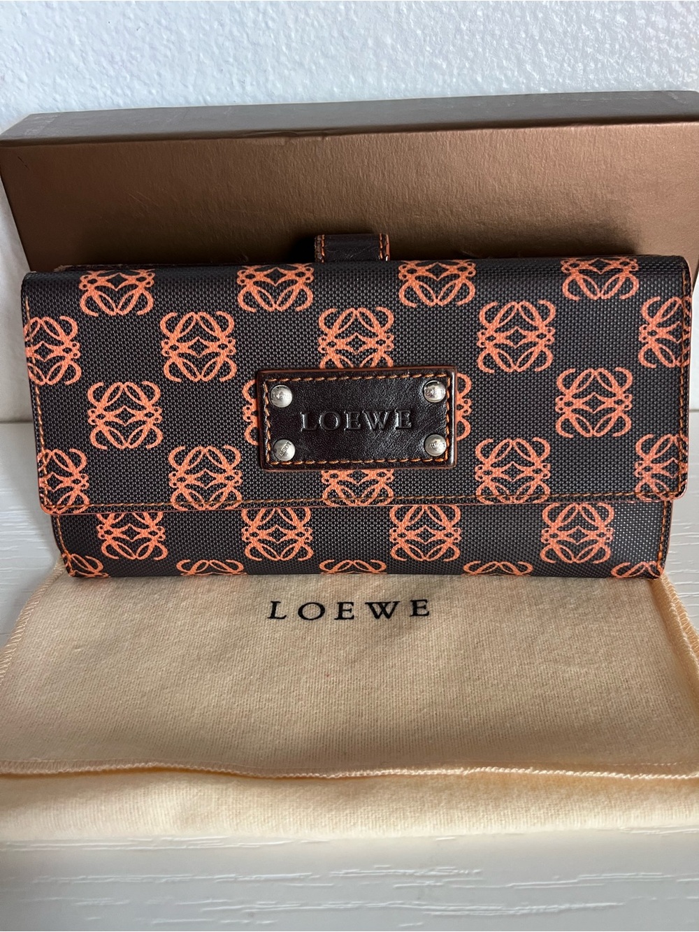 Loewe Anagram Wallet - Picture 2 of 8